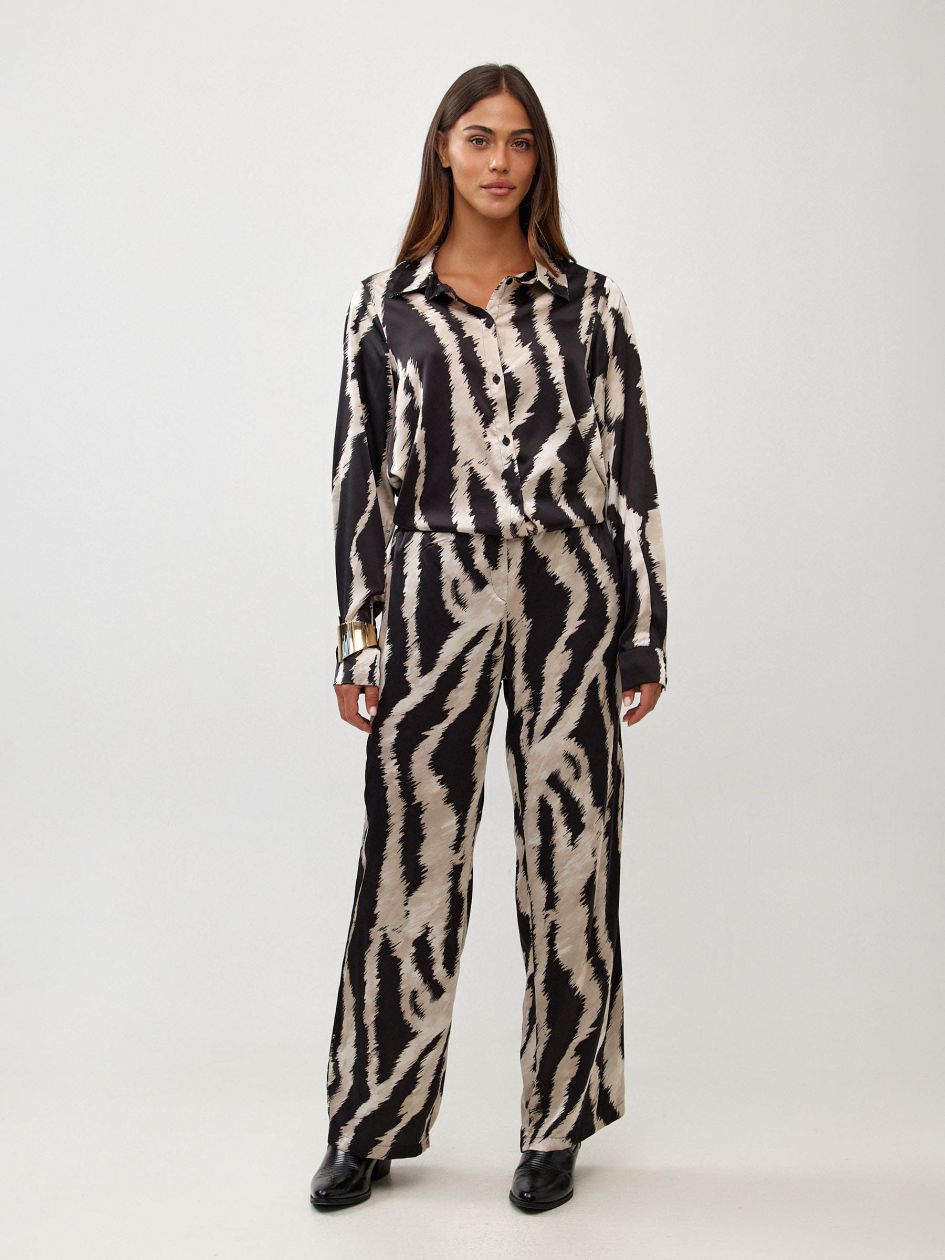 חולצה סטן מודפס