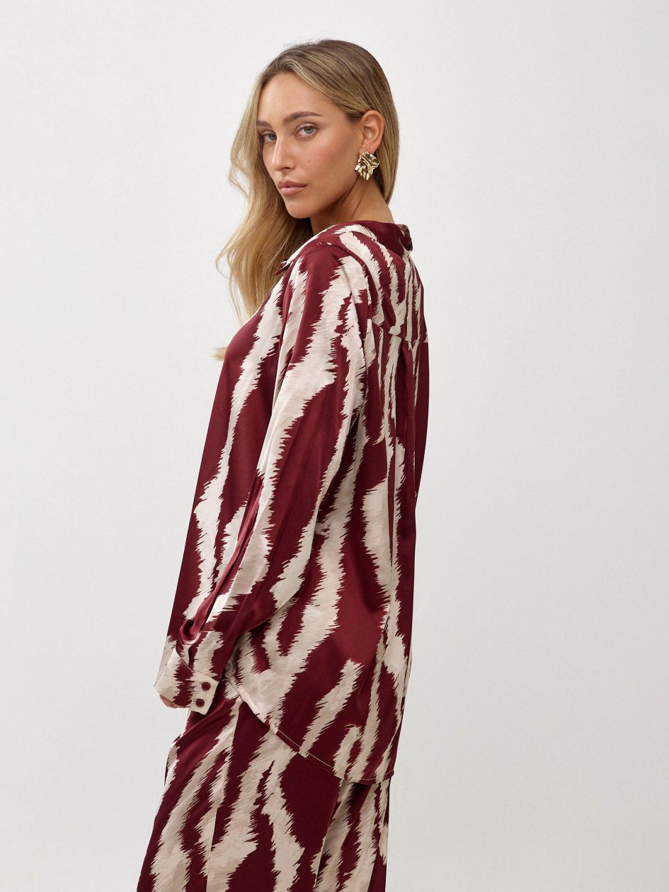 חולצה סטן מודפס