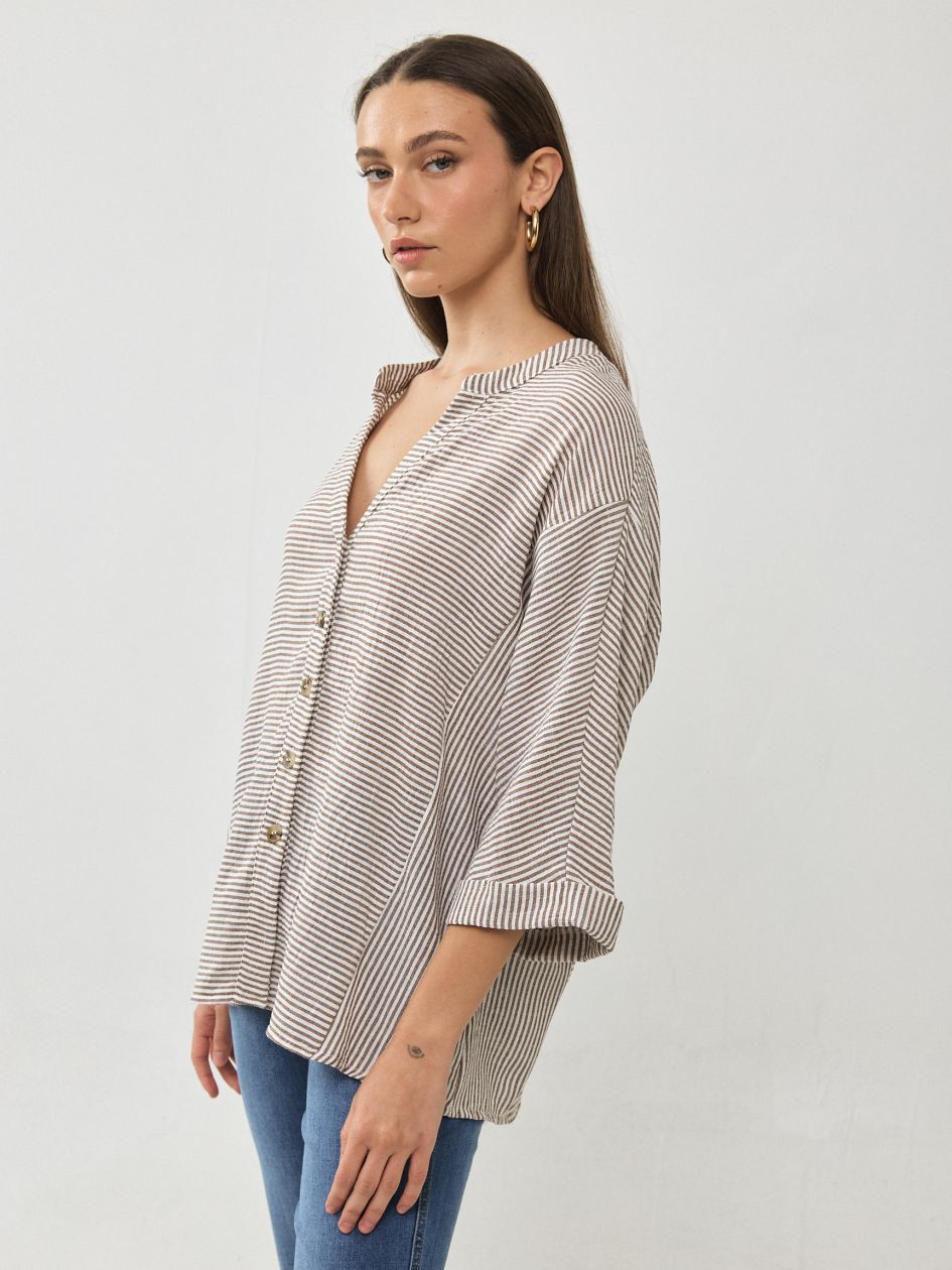 חולצה צווארון סיני פסים