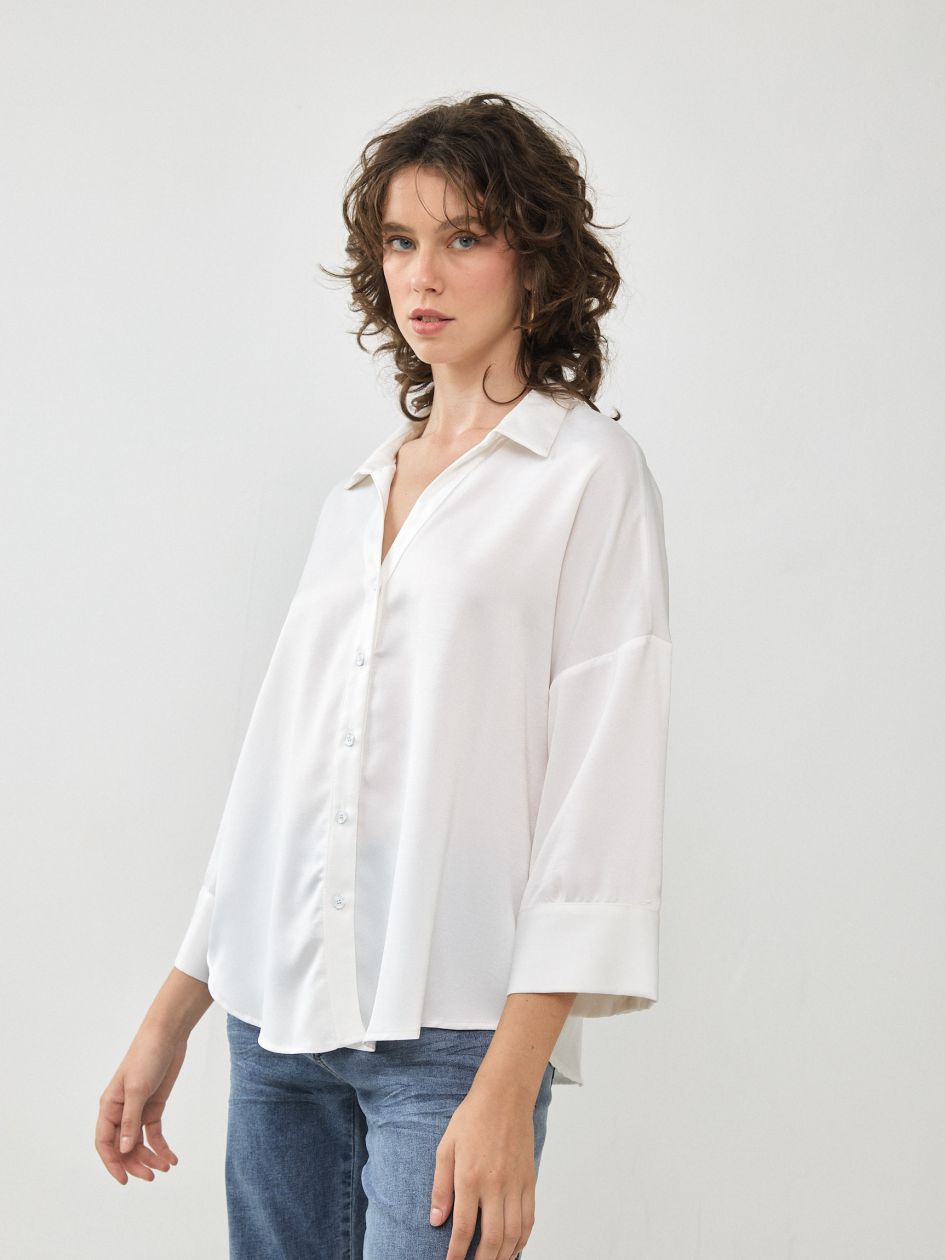 חולצה סאטן ג`ולי