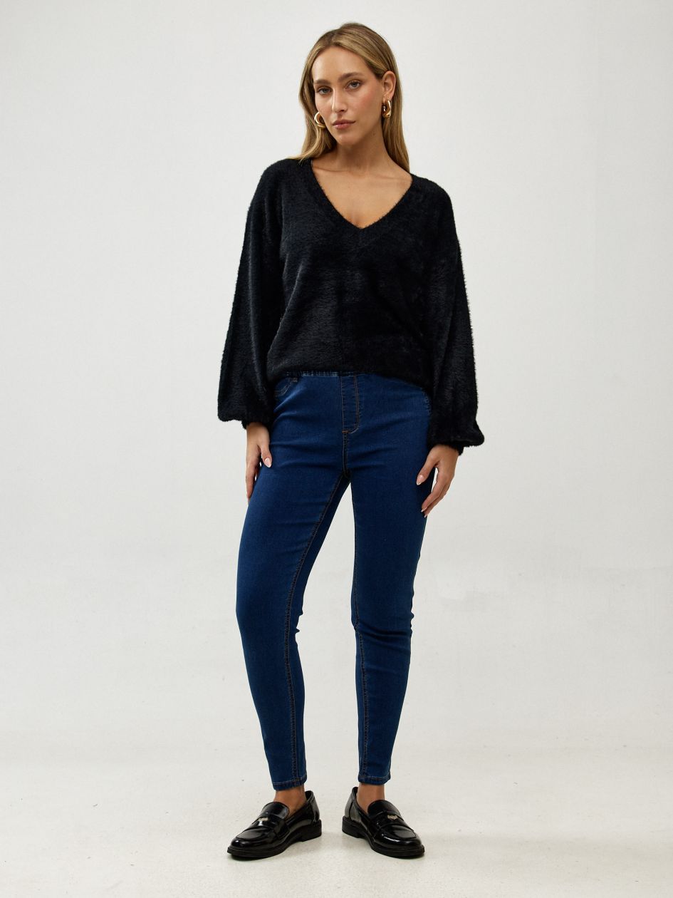 סריג וי שערות