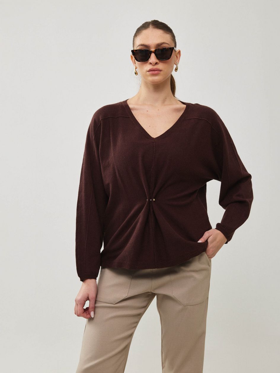 סריג וי מודל