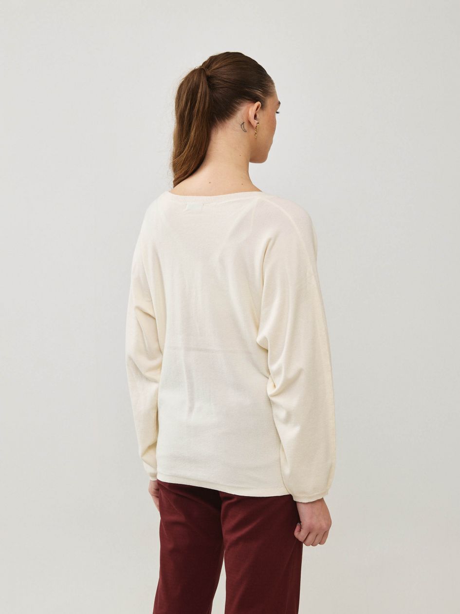 סריג וי מודל