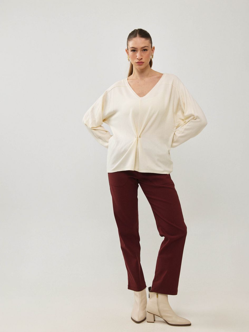 סריג וי מודל