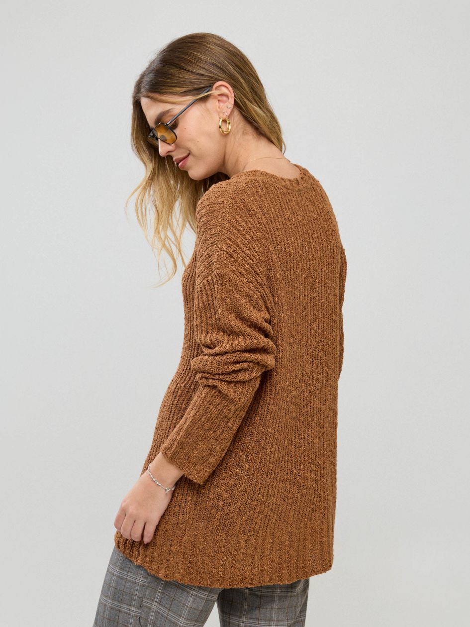 סריג ניקי בוקלה