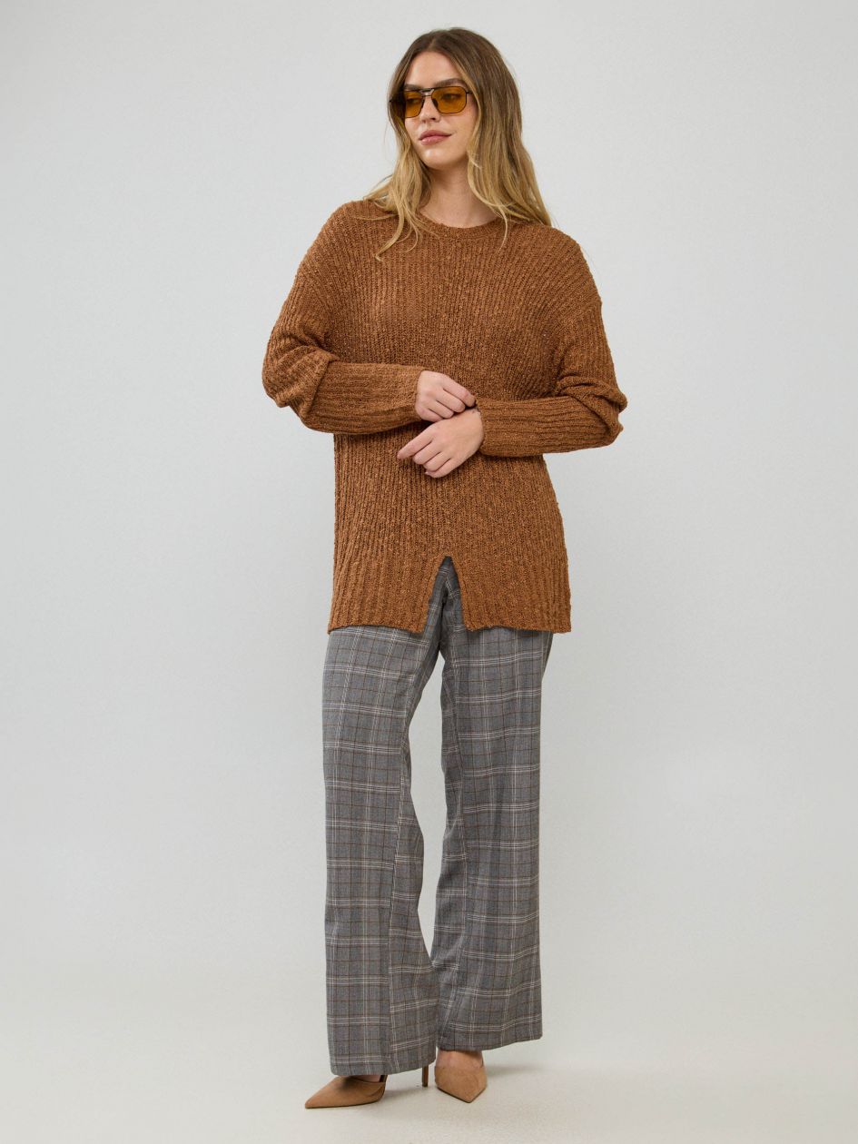 סריג ניקי בוקלה