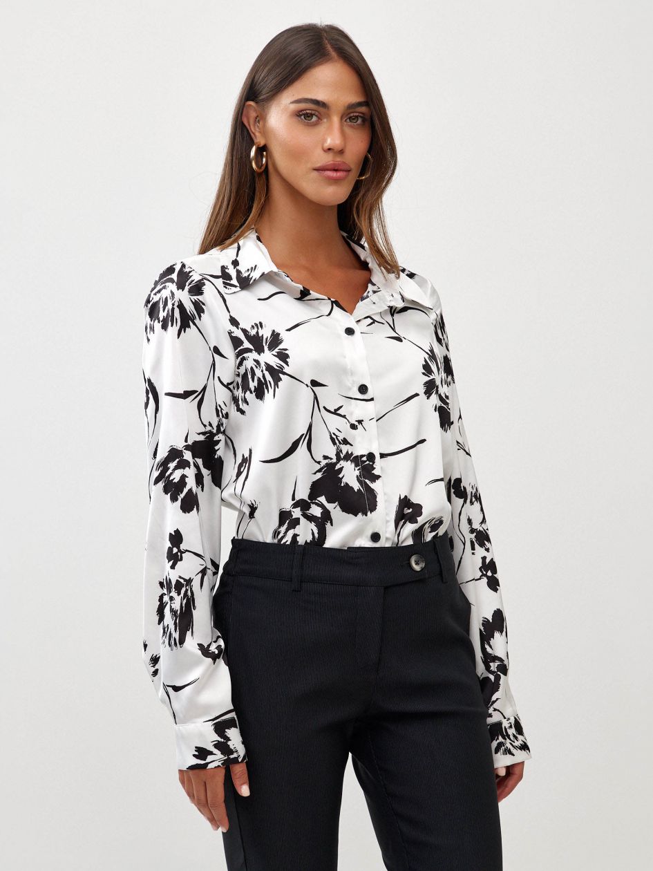 חולצה סאטן מודפס כפתורים