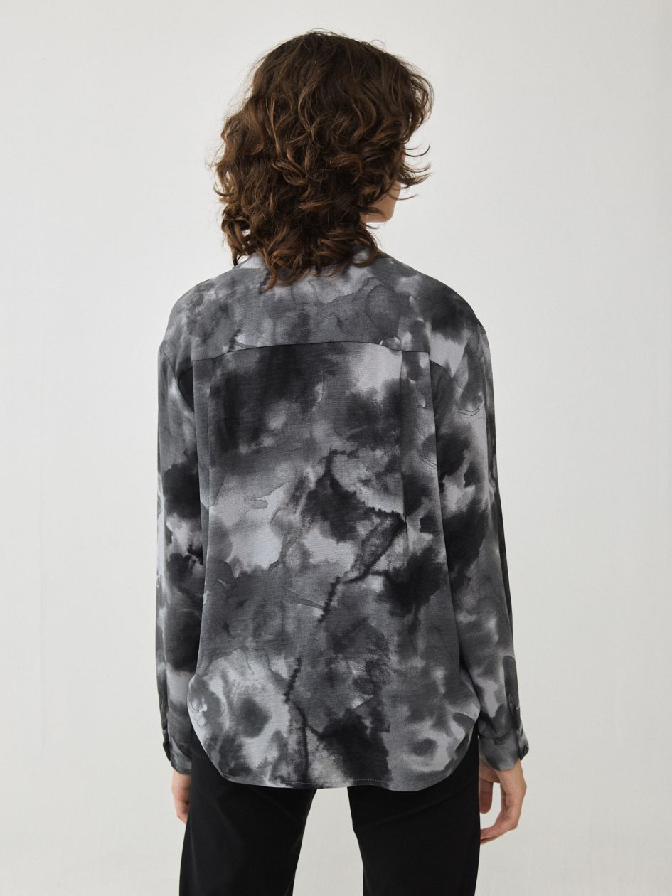 חולצה צווארון סיני