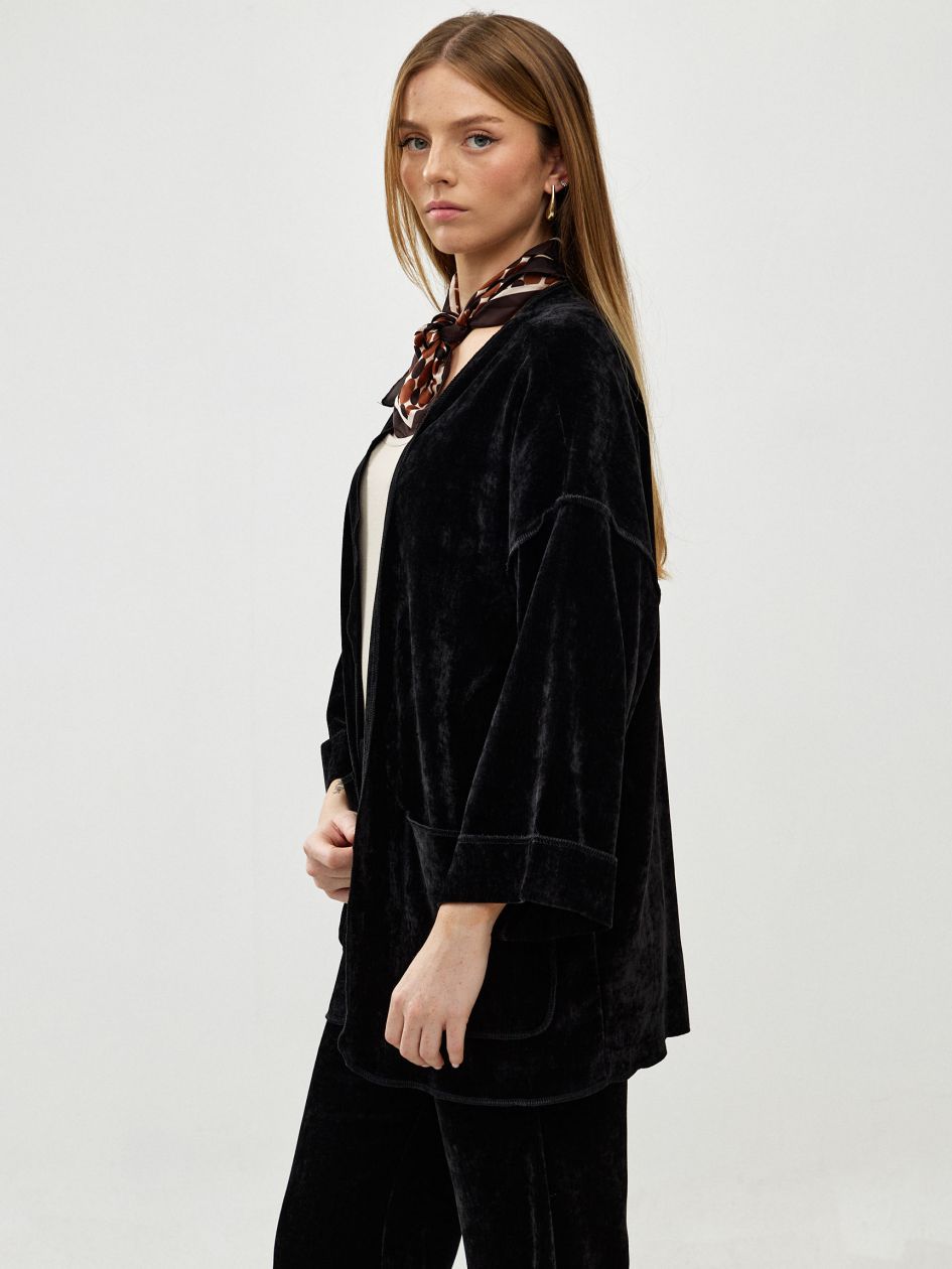 עליונית קטיפה שניל