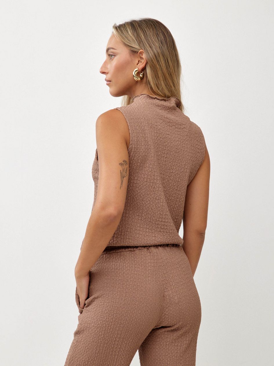 גופיה חצי גולף