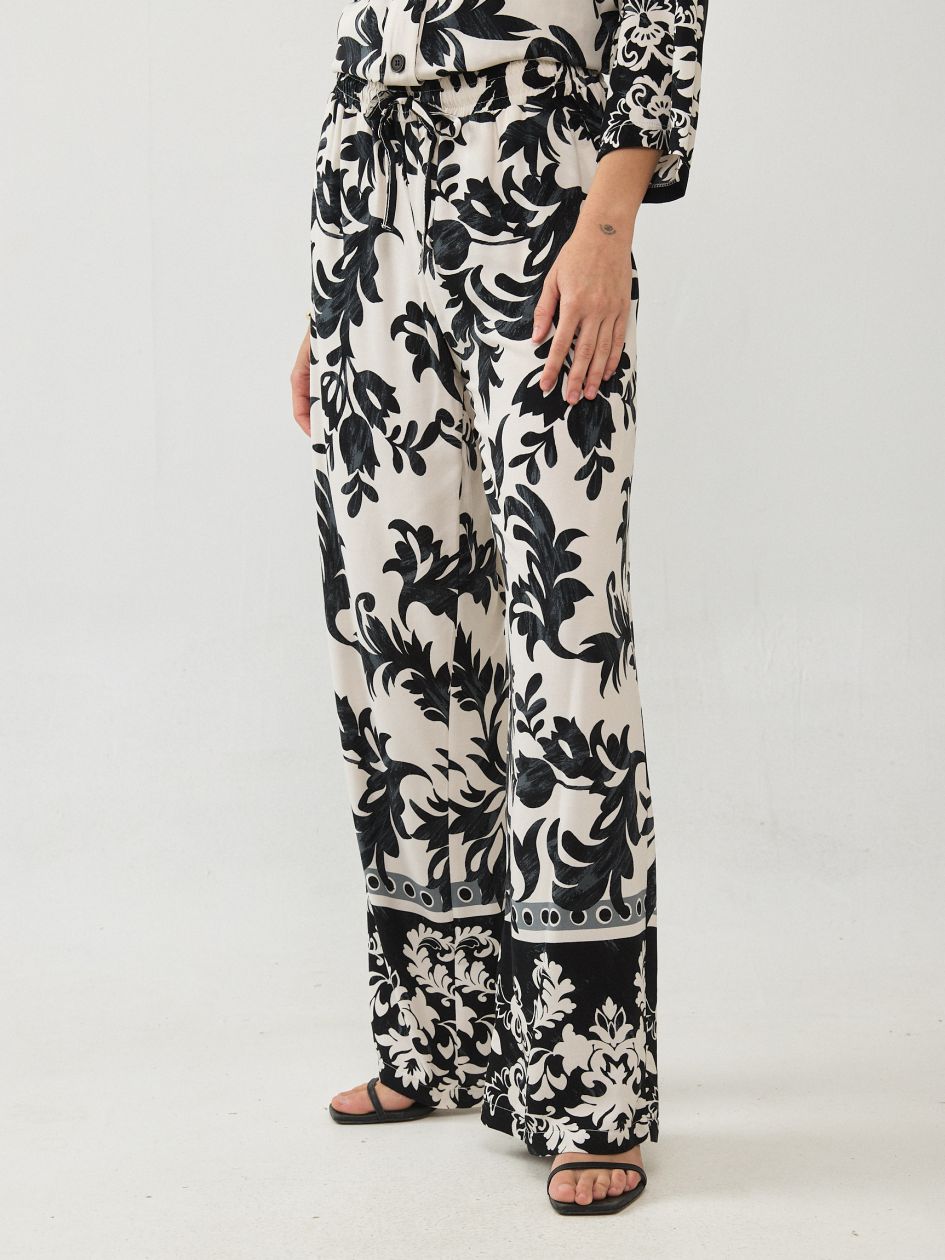 מכנסיים גומי כיווץ מודפס