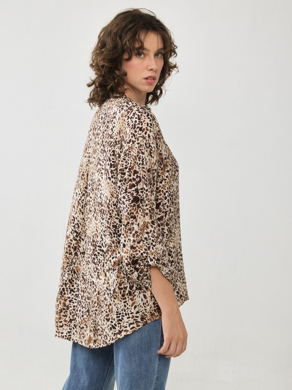 חולצה הדפס שרוול קלאפה