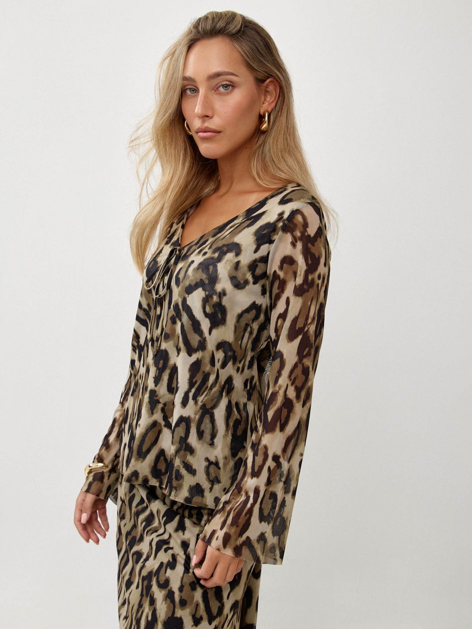 חולצה רזיל מודפס קשירה