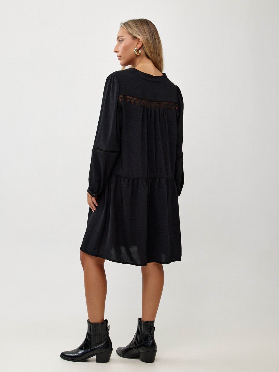 שמלה וי סרטים