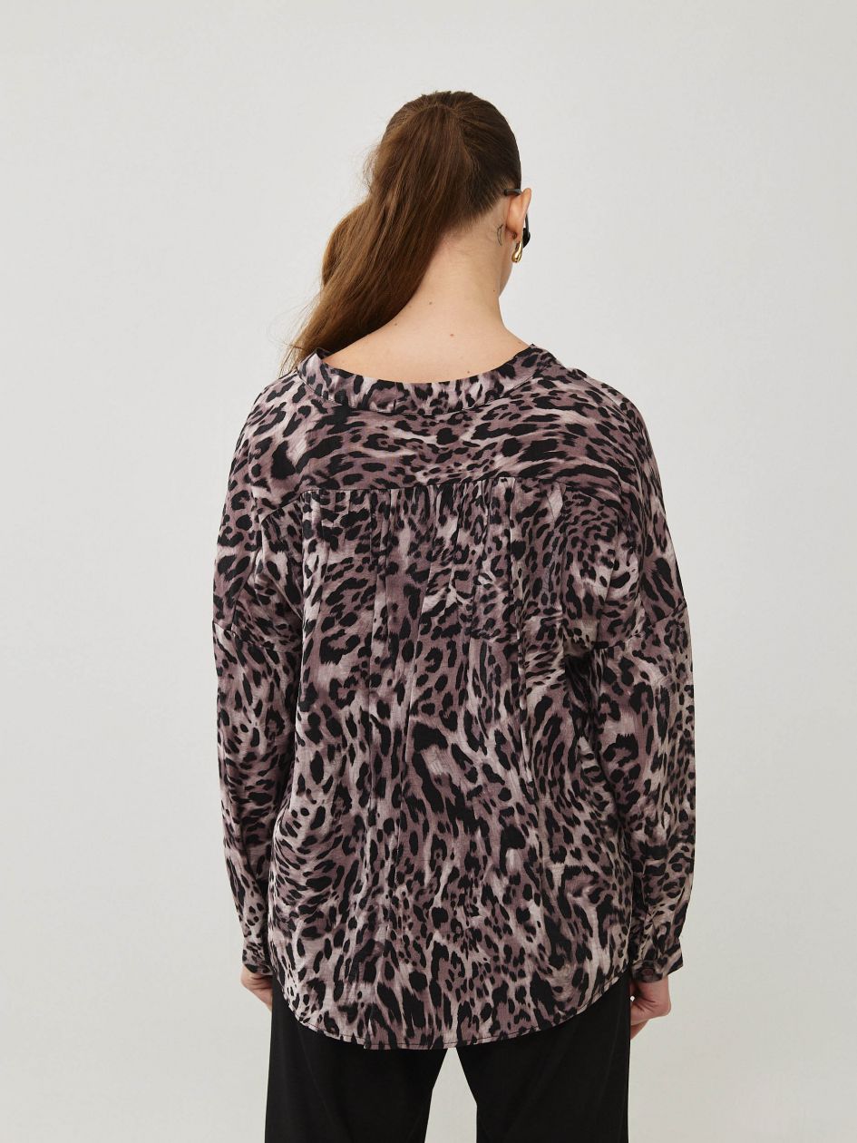 חולצה אריג מודפס