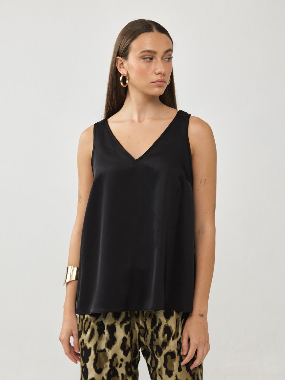 גופיה סאטן עבה