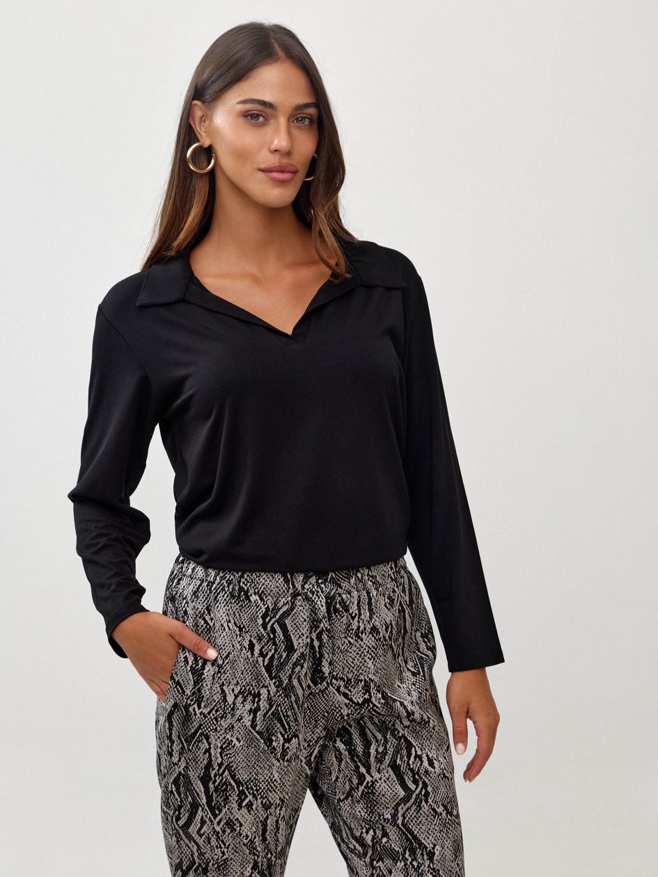 חולצה סימפוניה צווארון