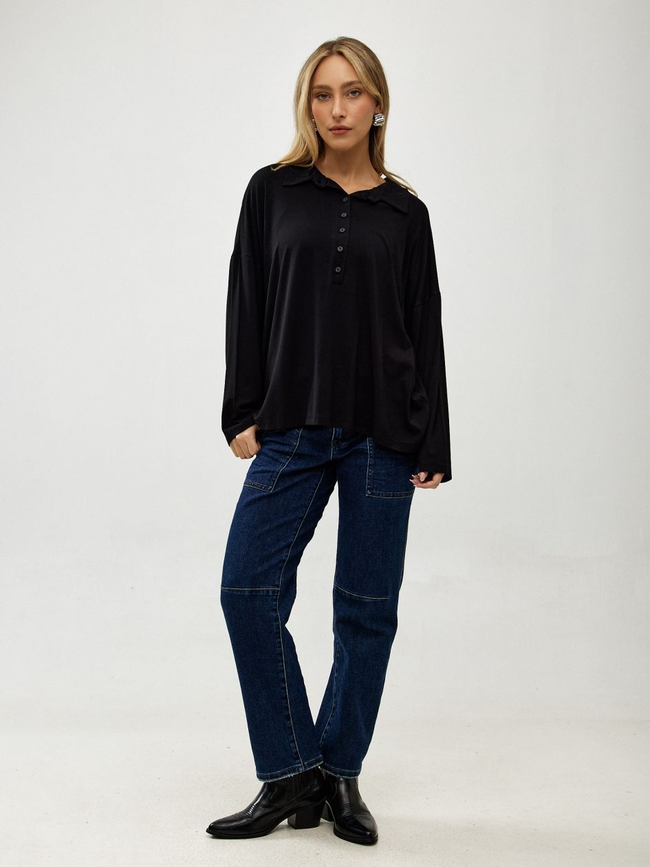 חולצה שינה צווארון סימפוניה