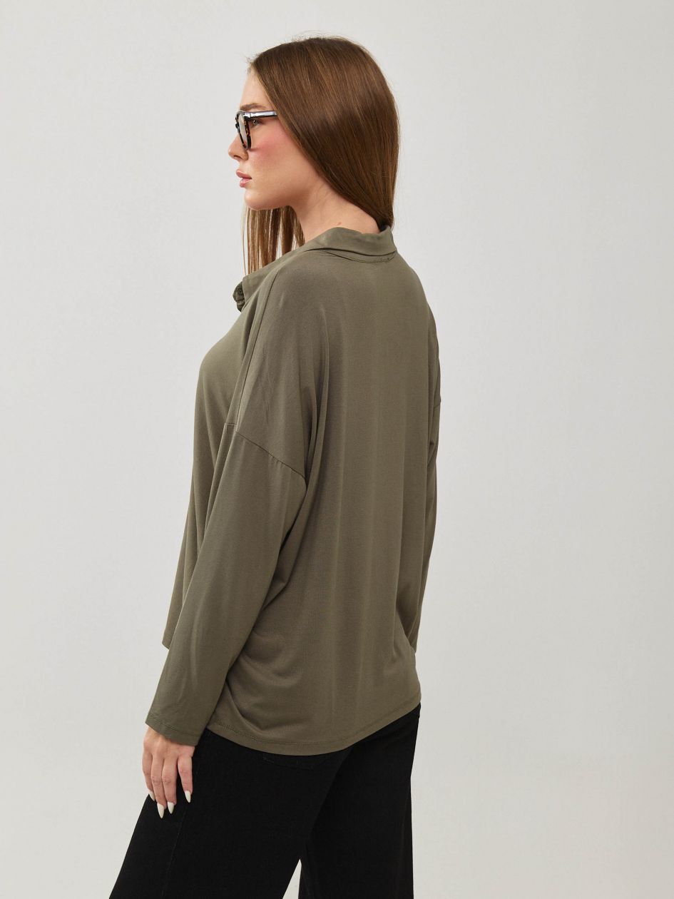 חולצה שינה צווארון סימפוניה