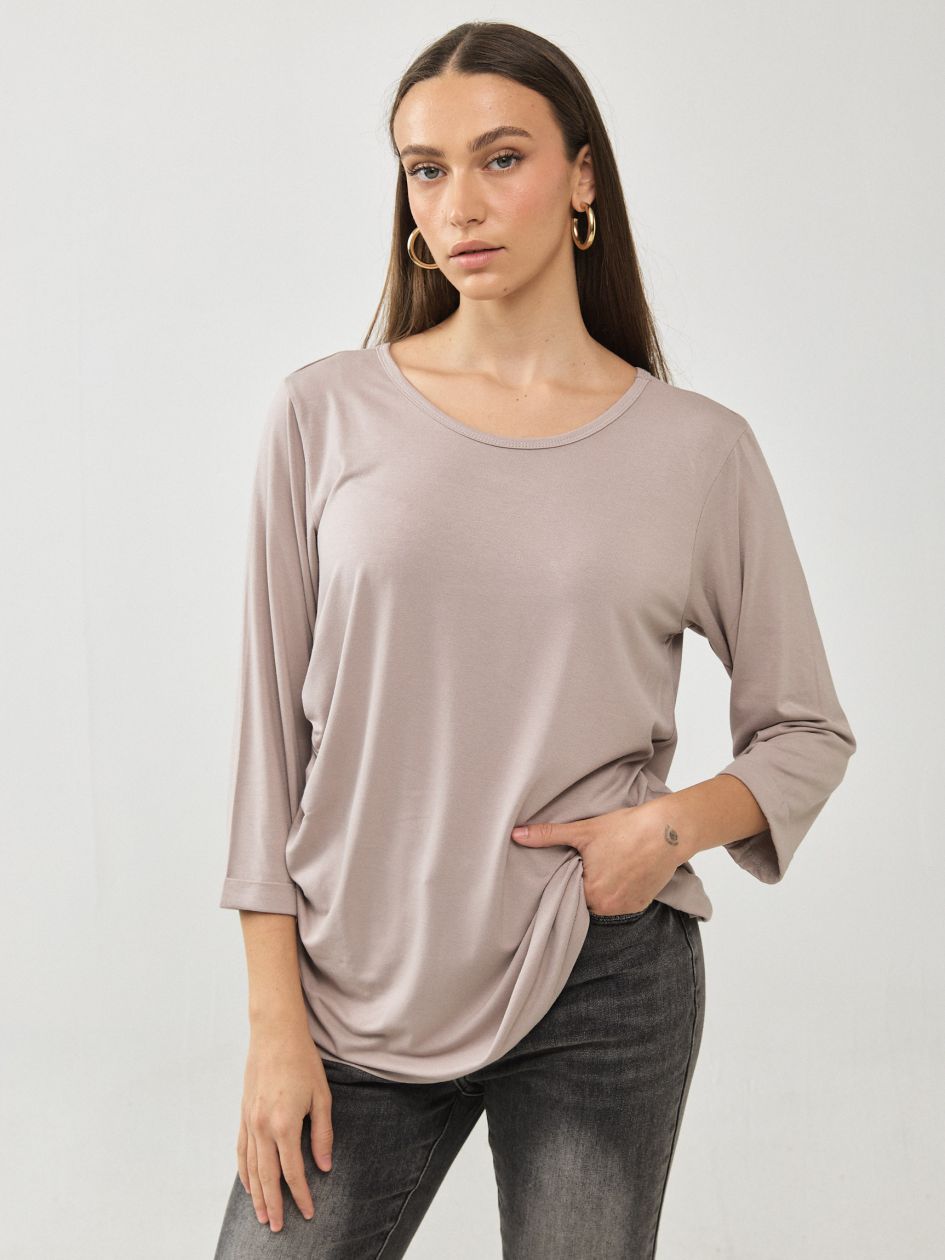 חולצה כיווצים בצד