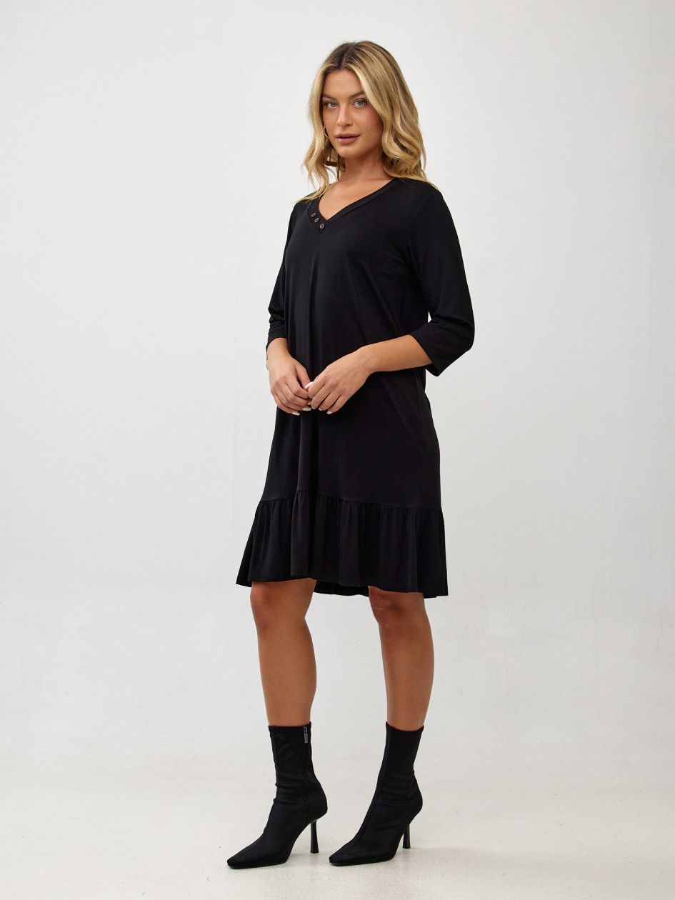 שמלה וי כפתורים