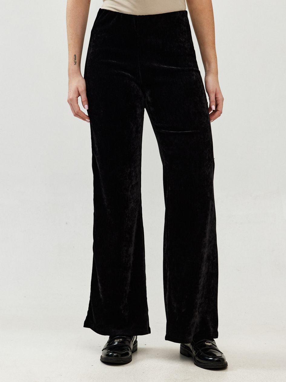 מכנסיים קטיפה שניל