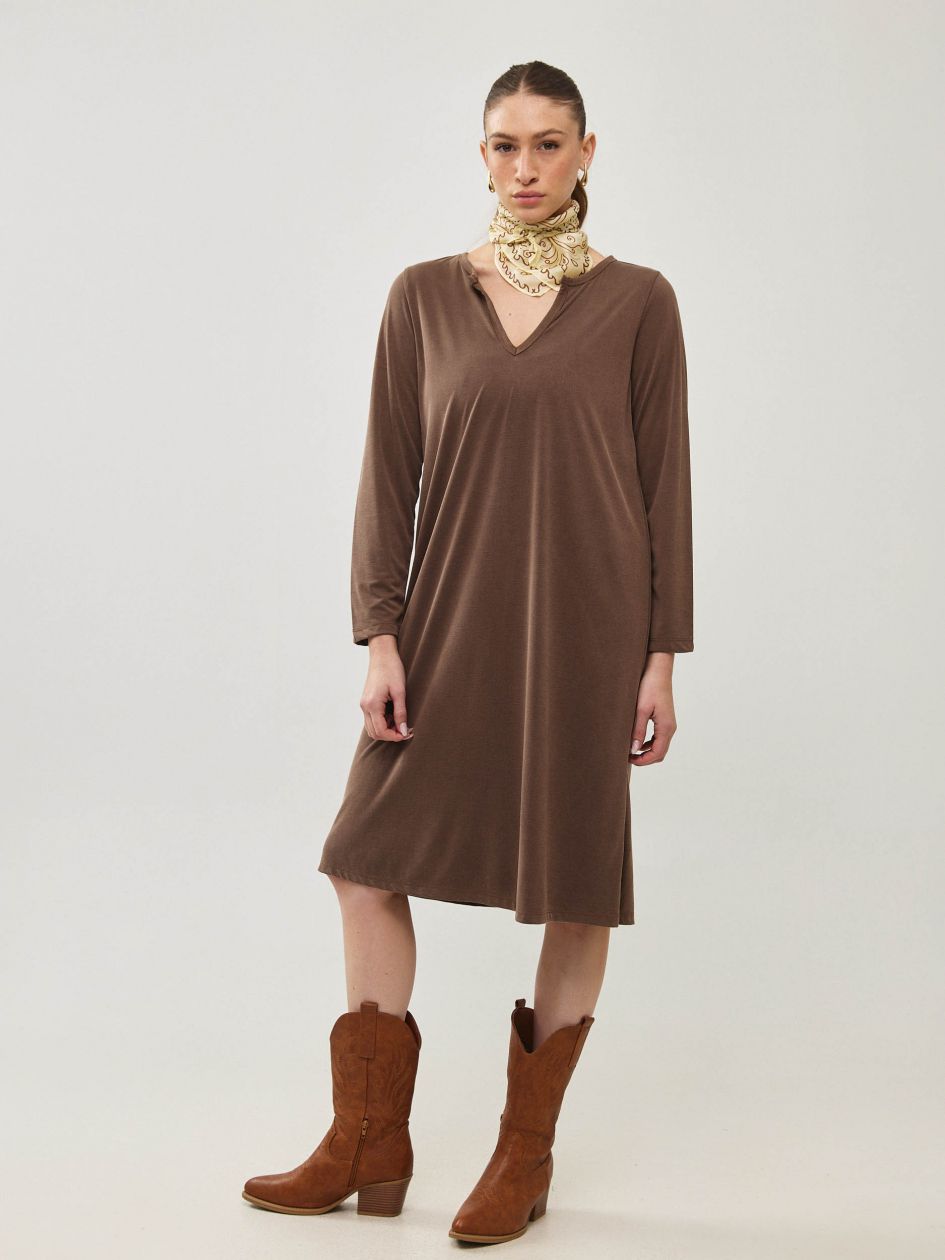 שמלה ריב מודל