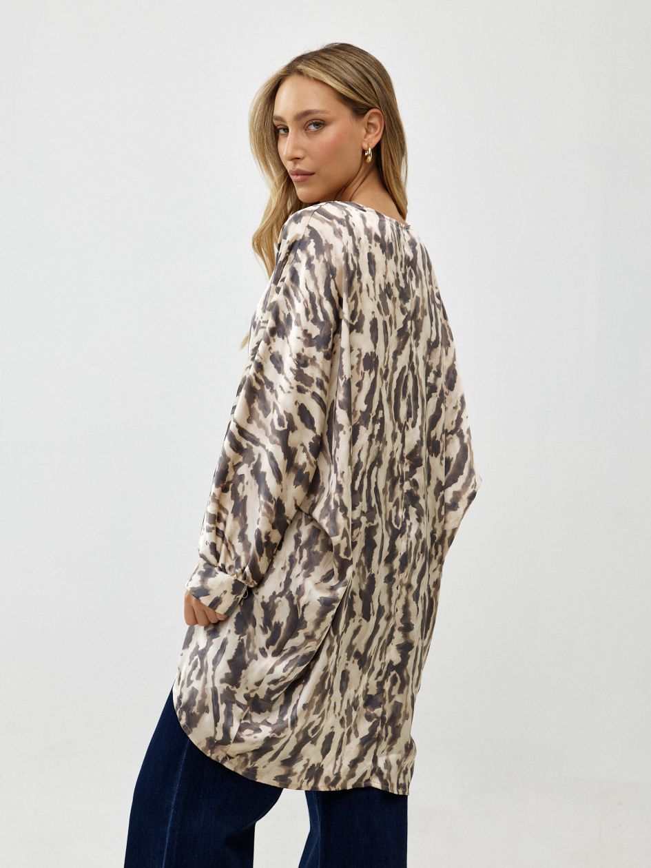 עליונית סטן מודפס