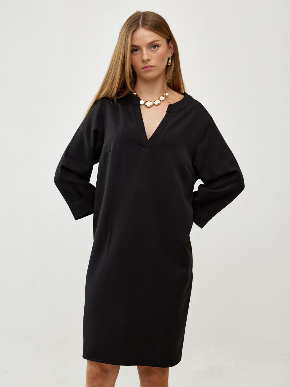 שמלה צווארון סיני