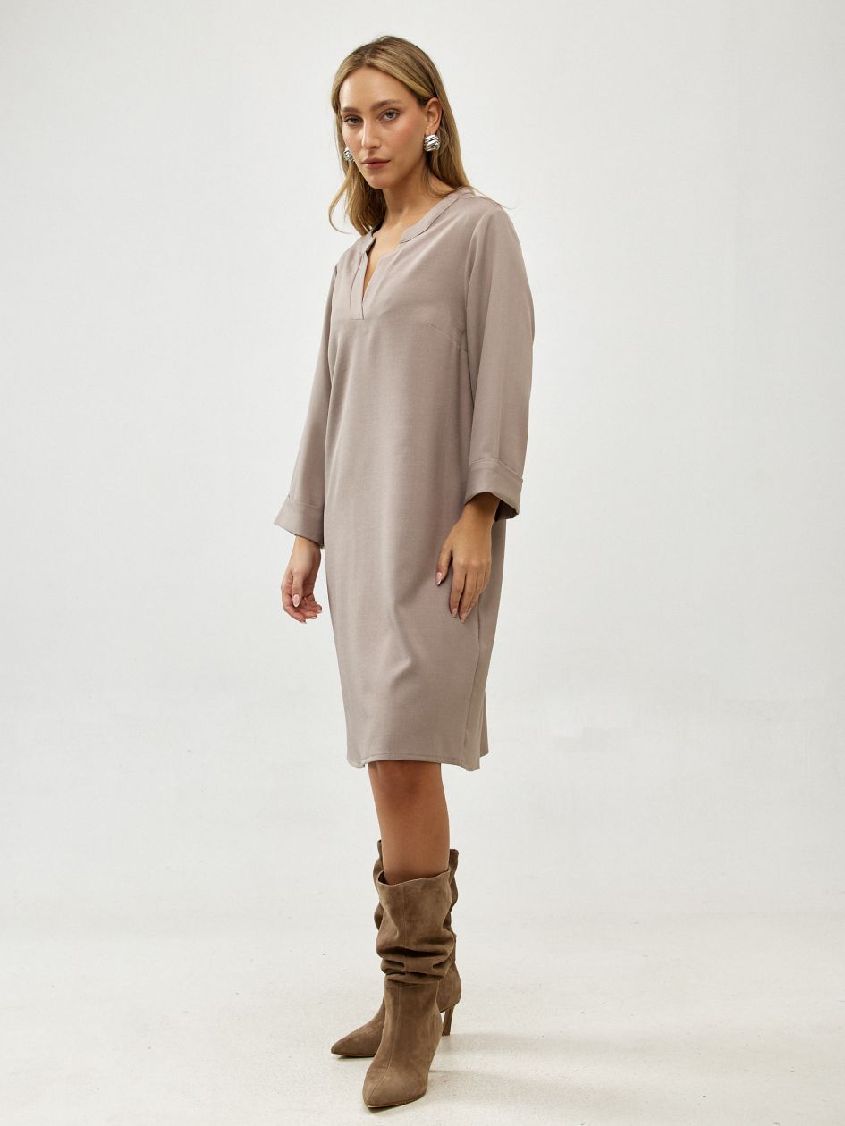 שמלה צווארון סיני