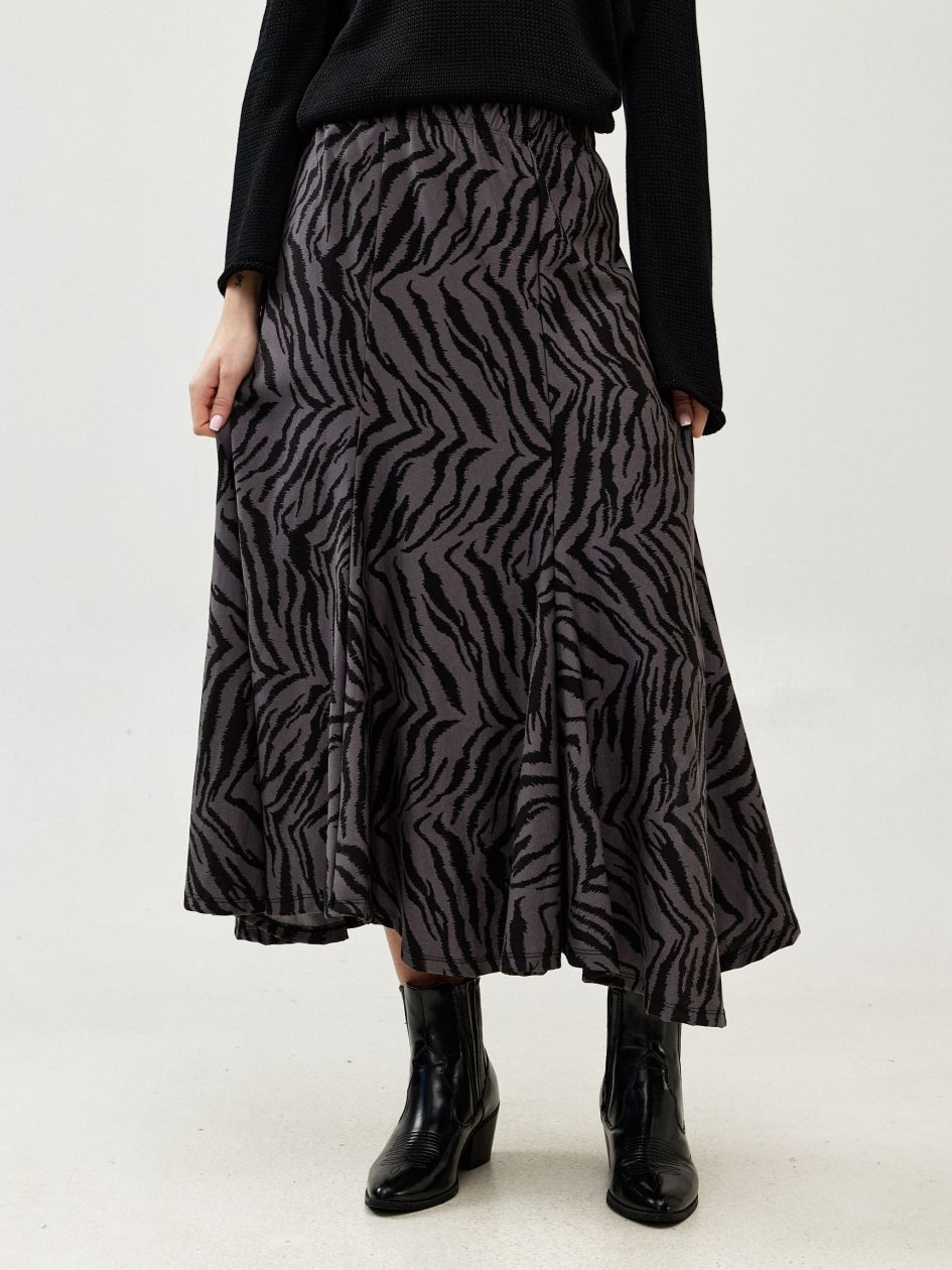 חצאית ג`רסי מודפס