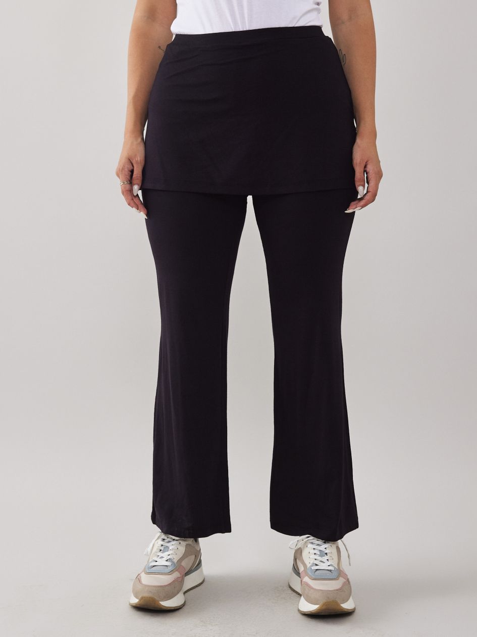 מכנסיים+חצאית