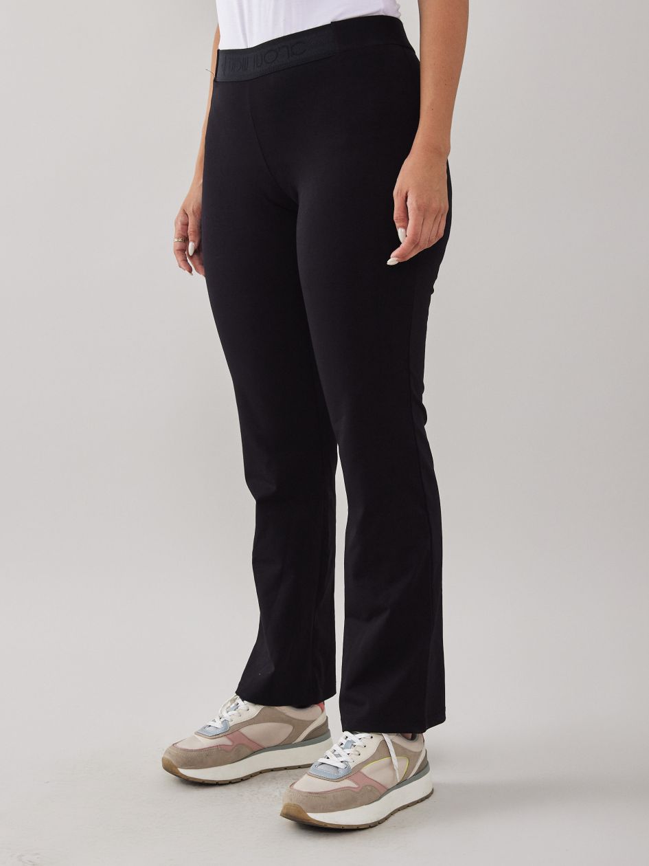 מכנסיים לייקרה סיגר