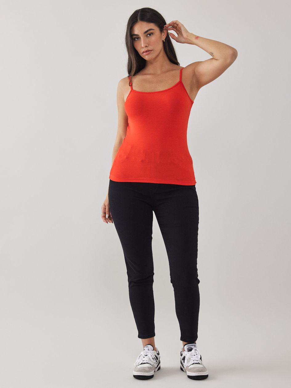 גופיה כתפיה דקה