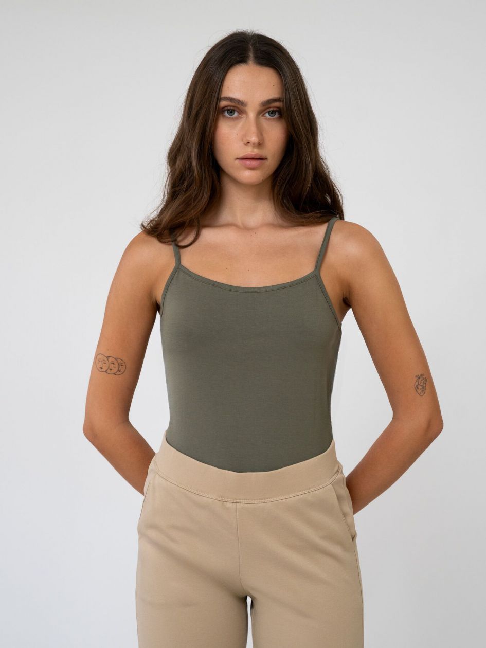 גופיה כתפיה דקה