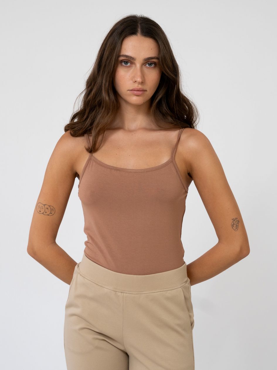 גופיה כתפיה דקה