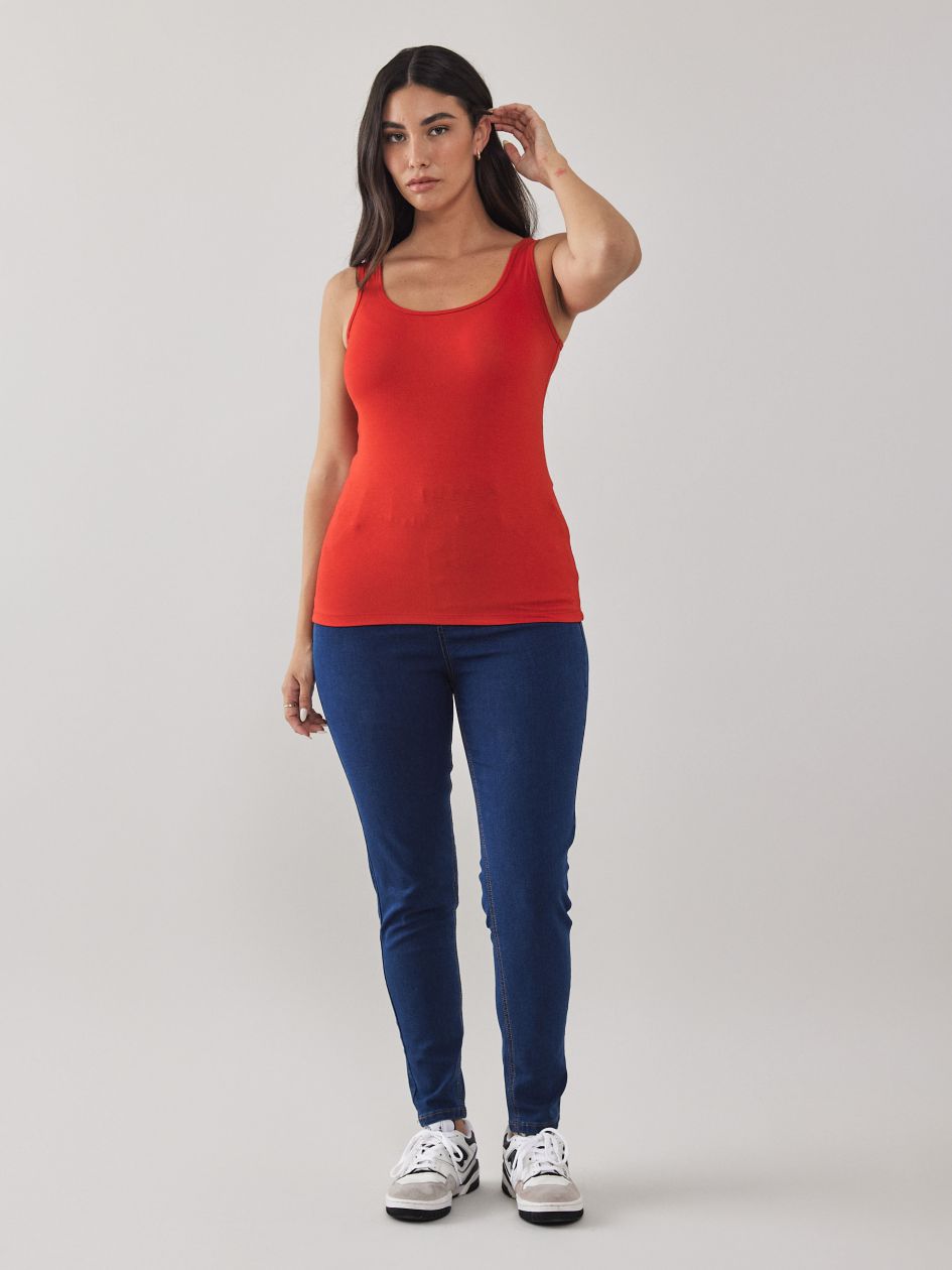 גופיה כתפיה עבה