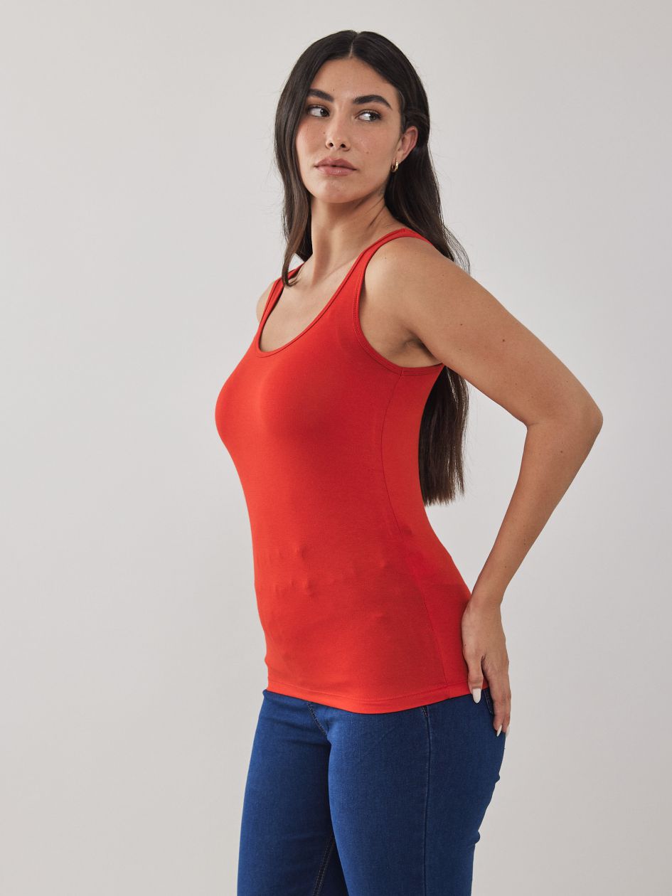 גופיה כתפיה עבה