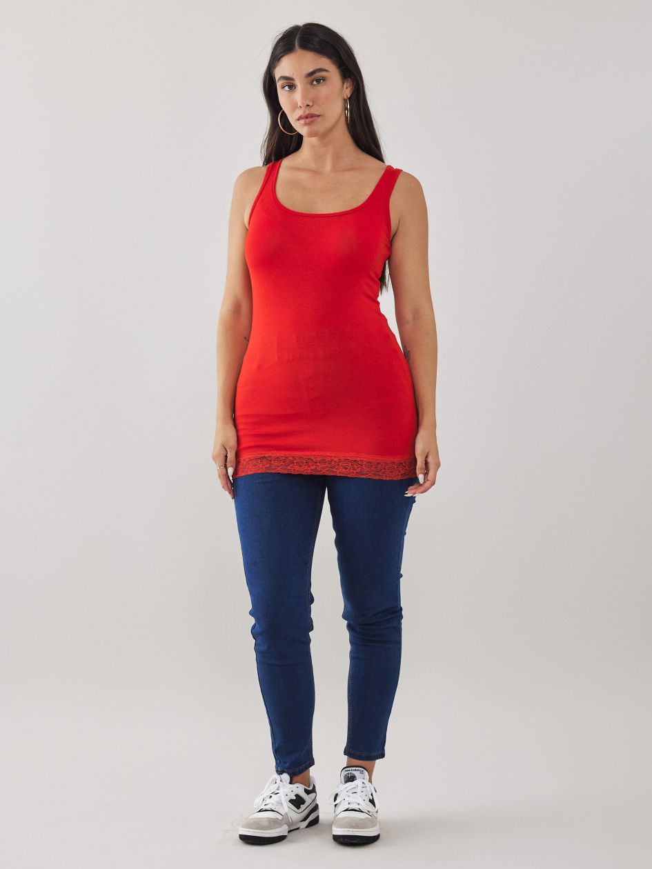 גופיית סיומת תחרה