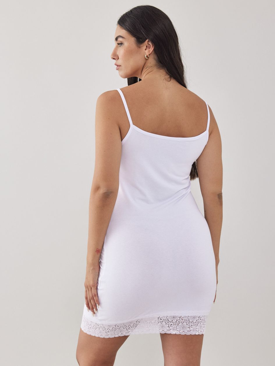 שמלת בסיס עם תחרה