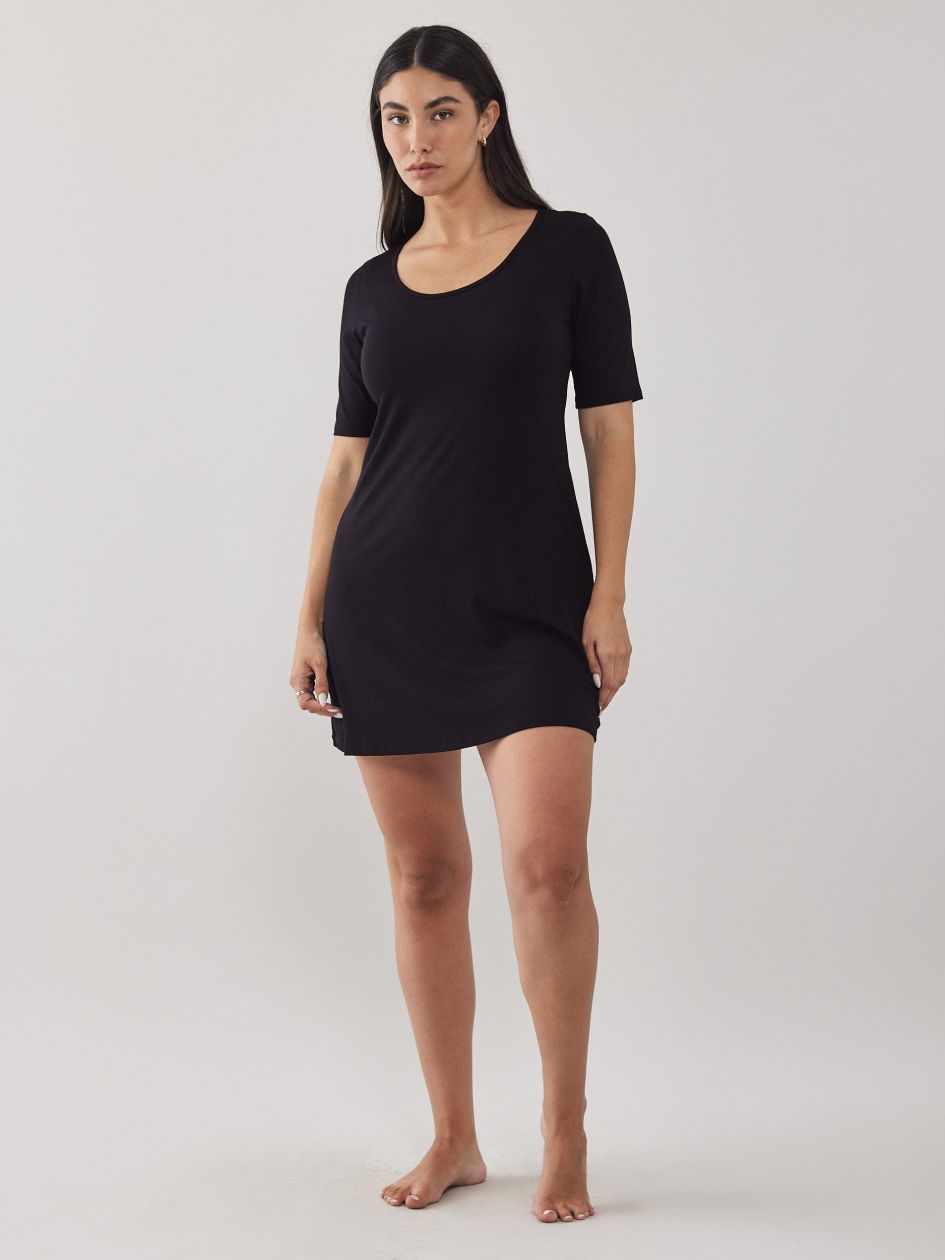 טוניקת בסיס עם שרוול