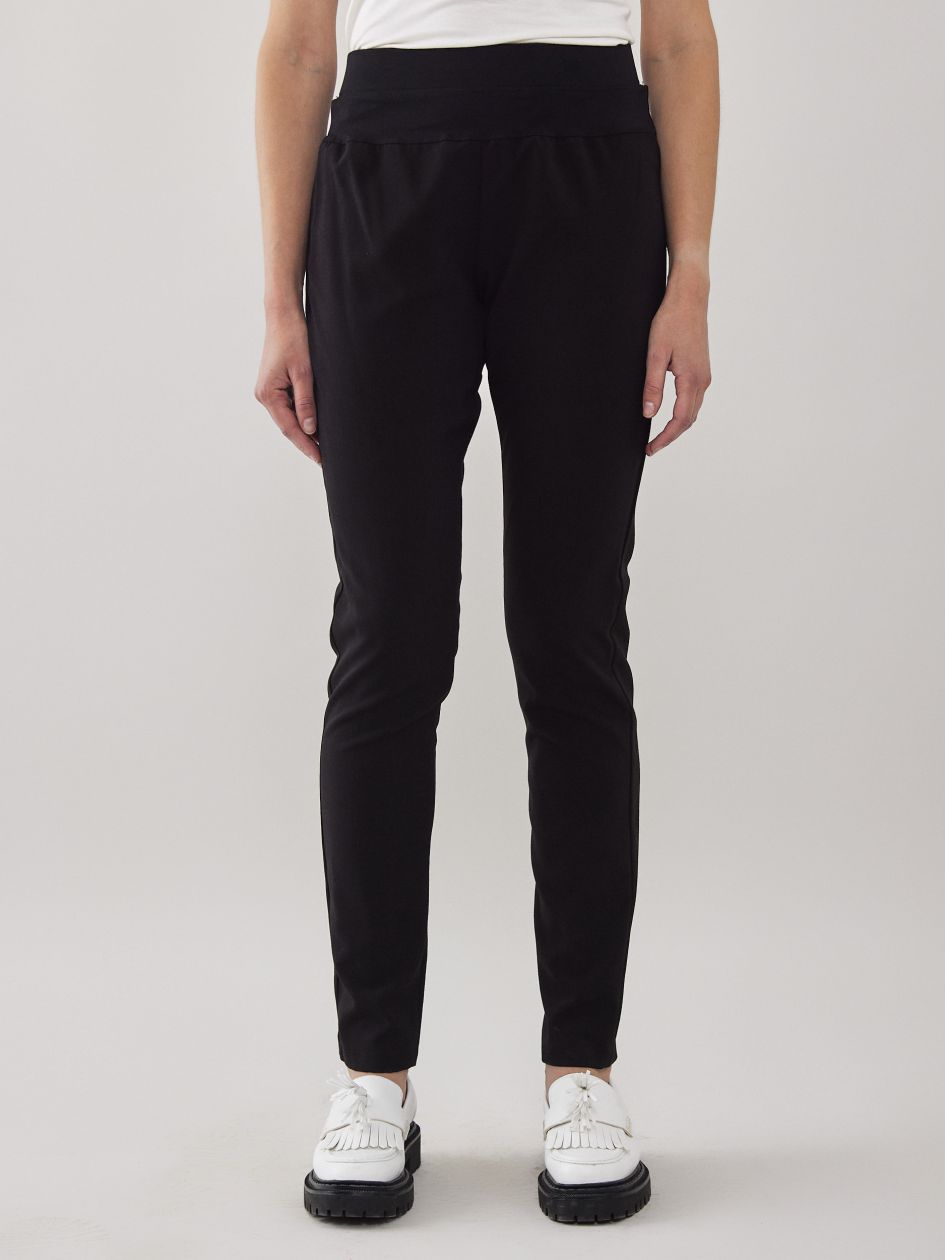 מכנסיים פי.או