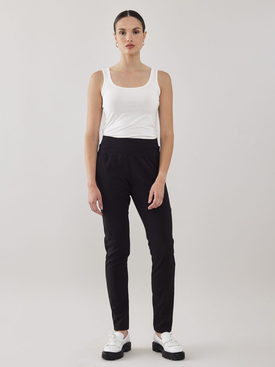 מכנסיים פי.או